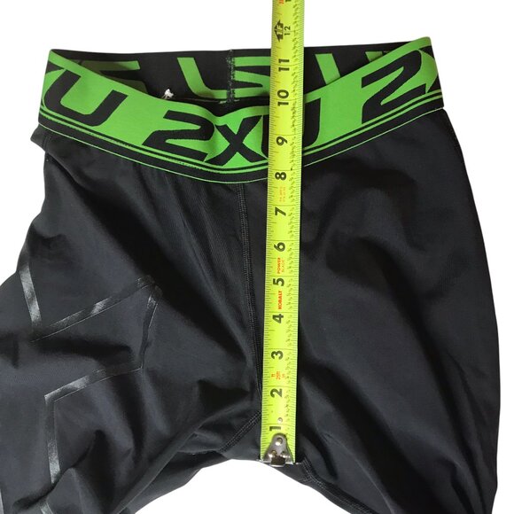 2XU Triathlon Legging Spandex. Black. Size Women's Small. Tight Compression Fit. - Picture 4 of 8